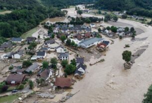 Reportan más de 125 muertos y miles de desaparecidos por inundaciones en Europa