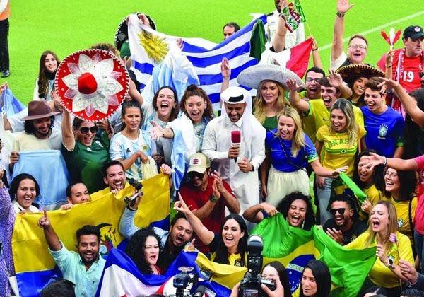 Más de 5.5 millones de aficionados enfrentan el reto de comunicarse durante la Copa del Mundo 2026.