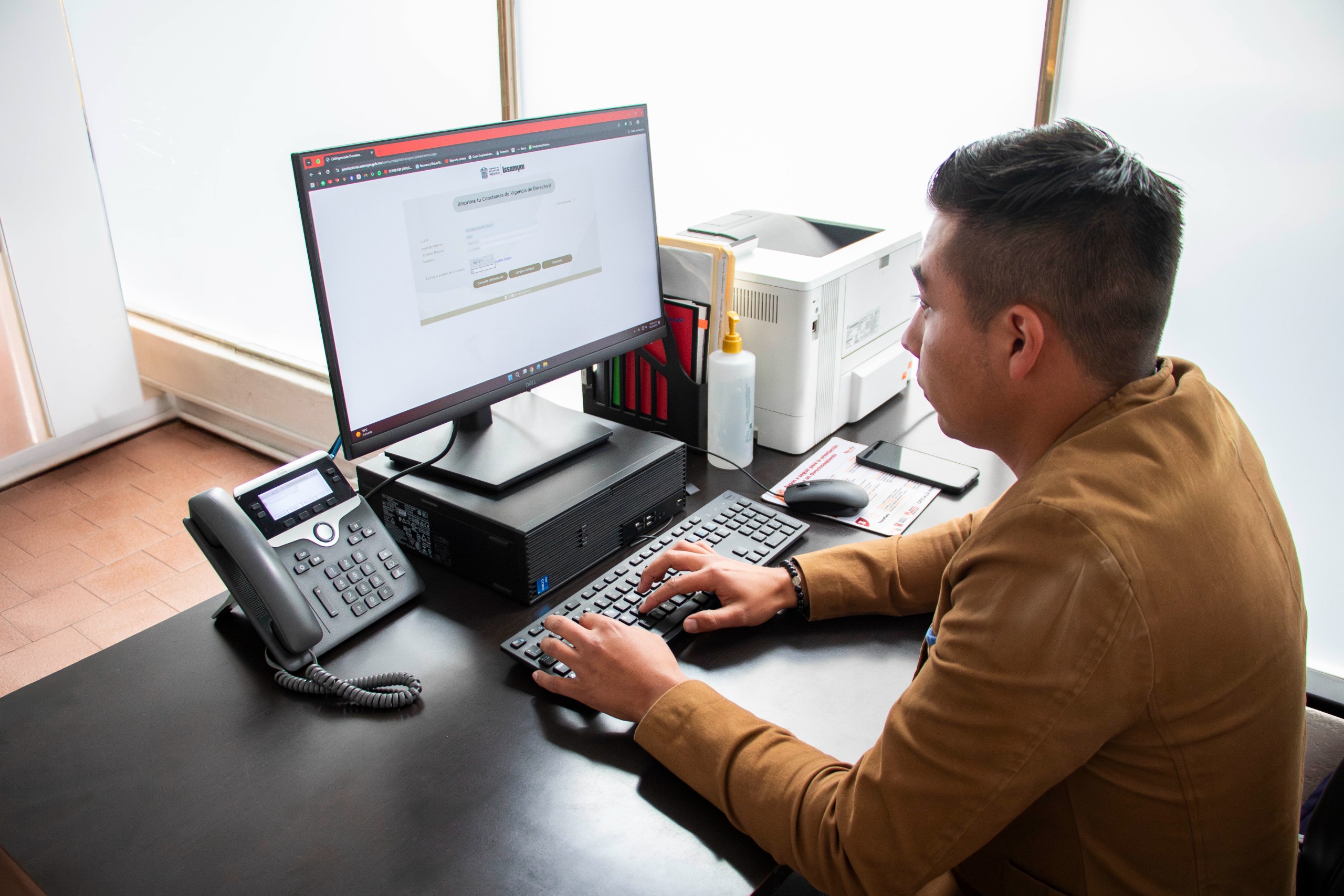 La digitalización de la Constancia de Vigencia del ISSEMYM agiliza los trámites de los usuarios interesados.