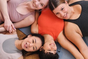 La colaboración entre INTIMINA y Plenna busca visibilizar la menopausia y promover el bienestar íntimo de la mujer.