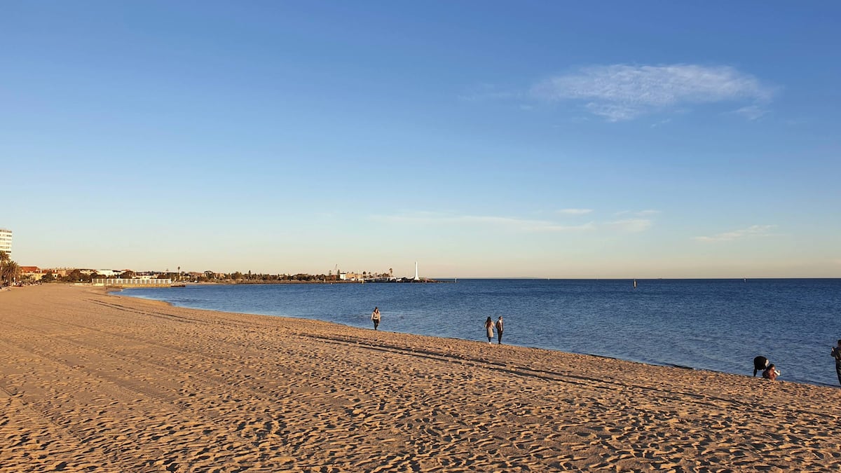 La emblemática playa australiana St Kilda cambia su nombre a Patrick Beach para honrar al destacado portero del Mundial 2026.