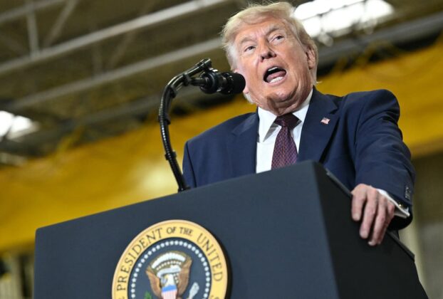 El presidente Trump daría a conocer el no extension del T-MEC, lo que impactaría el comercio entre México y Canadá.