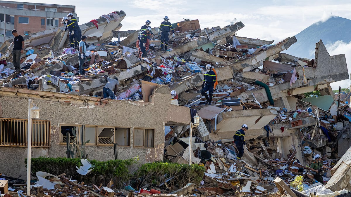 La reciente tragedia en Venezuela por terremotos ha cobrado casi 2 mil vidas y más de 10 mil heridos.
