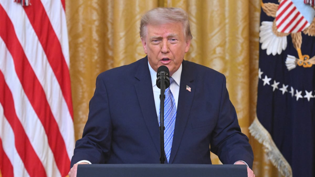 Donald Trump asegura que China robó datos para influir en las elecciones presidenciales de Estados Unidos en 2020.