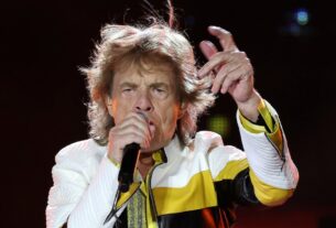 El líder de The Rolling Stones, Mick Jagger, habla sobre el costo psicológico de la fama y sus consecuencias mentales.