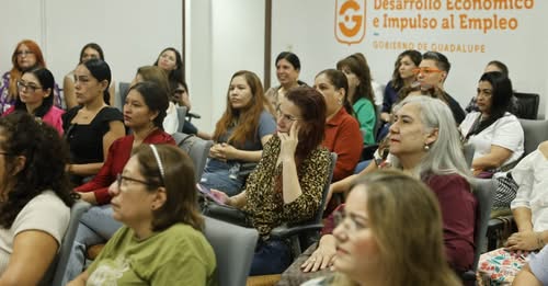 Las beneficiarias recibirán un apoyo de 150 mil pesos para impulsar sus proyectos de autoempleo y emprendimiento.