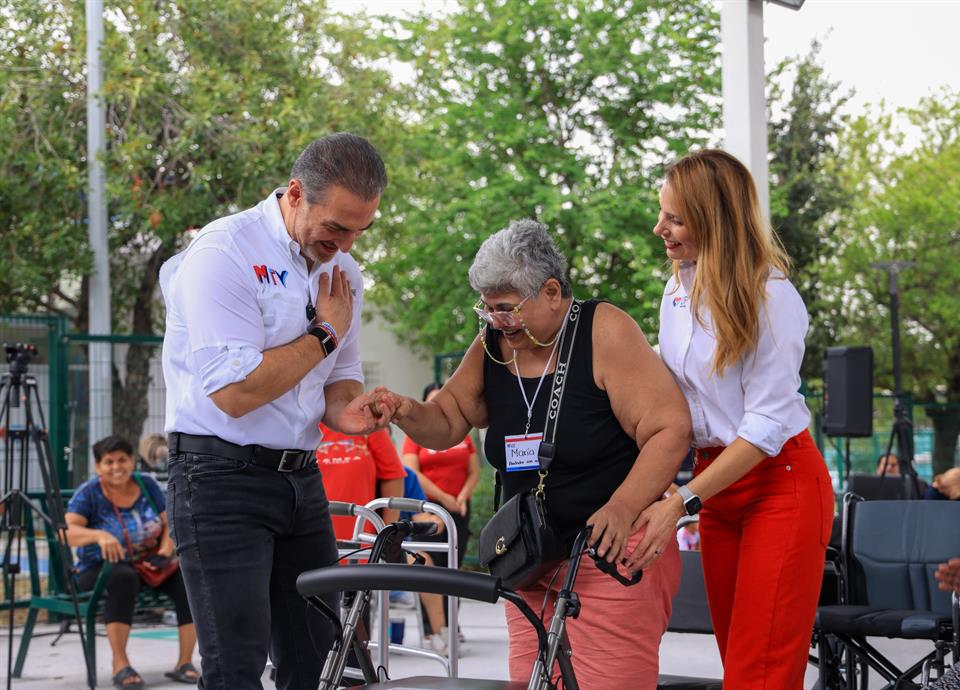 La entrega de más de cuatro mil apoyos funcionales en Monterrey marca un avance importante en inclusión social.