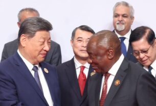 Cyril Ramaphosa suspende actividades debido a una enfermedad mientras se escuchan rumores sobre la salud de Xi Jinping.