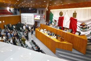La diputada Perla Villarreal anunció la cita al gobernador Samuel para su Quinto Informe el 14 de octubre.