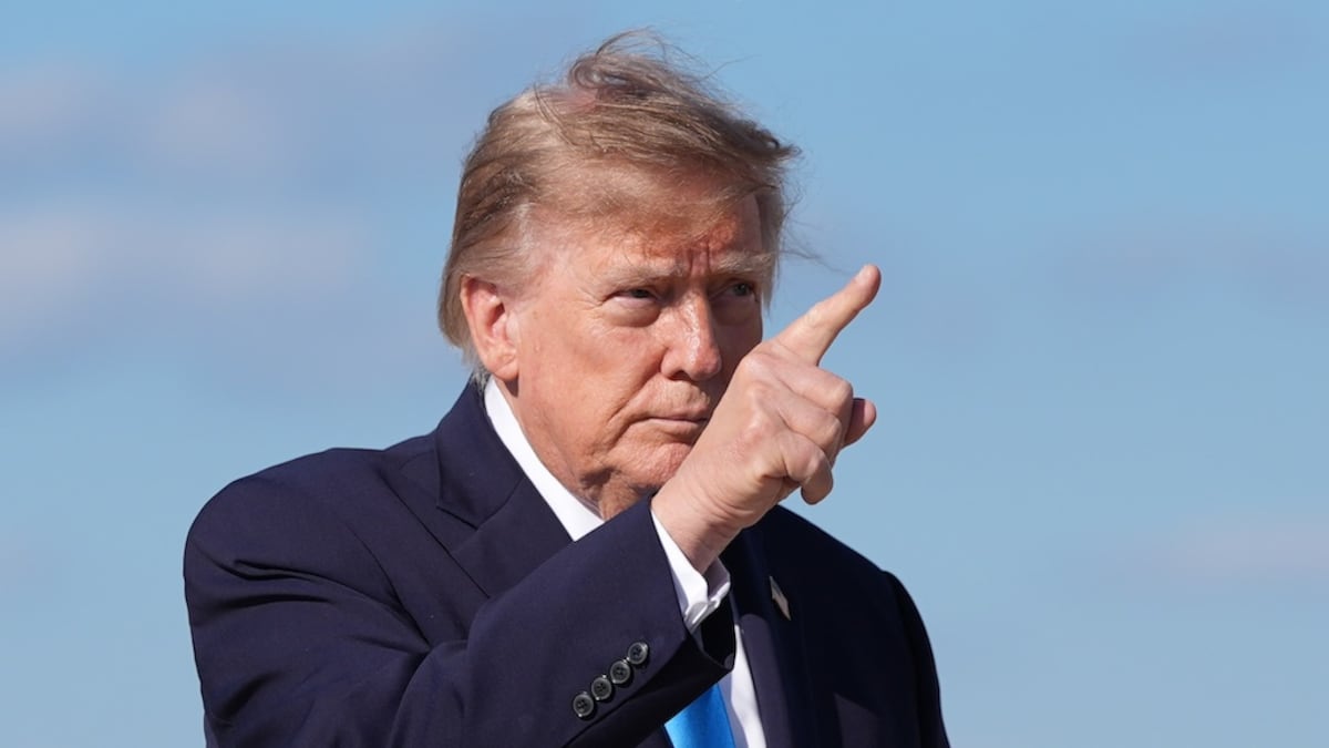 Donald Trump avanza en la negociación de un acuerdo comercial con México que excluye a Canadá, generando controversia y análisis en el sector.