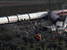 Las autoridades analizan un error de orden como desencadenante del trágico choque de trenes en España, que dejó numerosas víctimas.