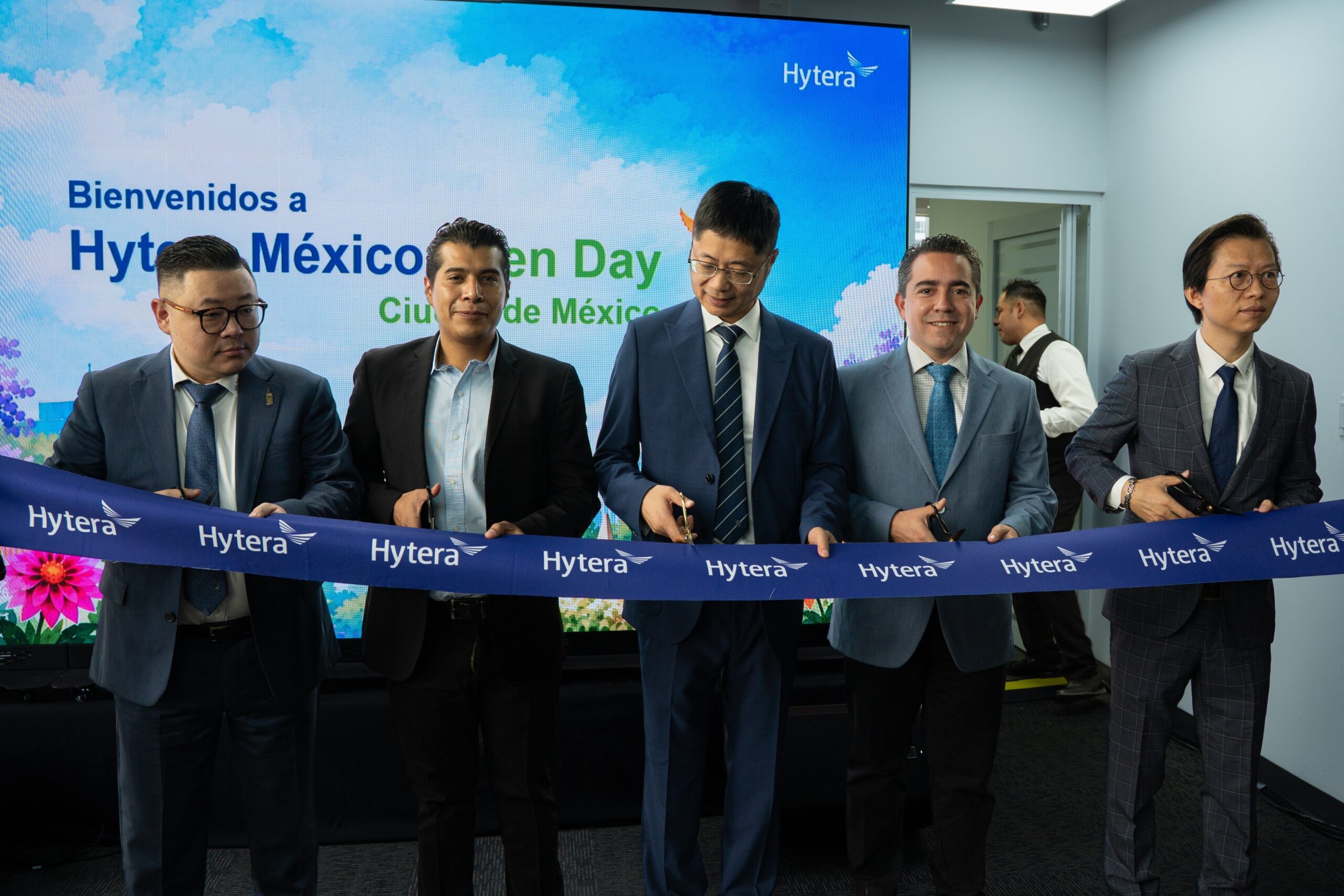 Hytera refuerza su operación en México con una nueva oficina en CDMX, que se convertirá en un hub regional crucial.
