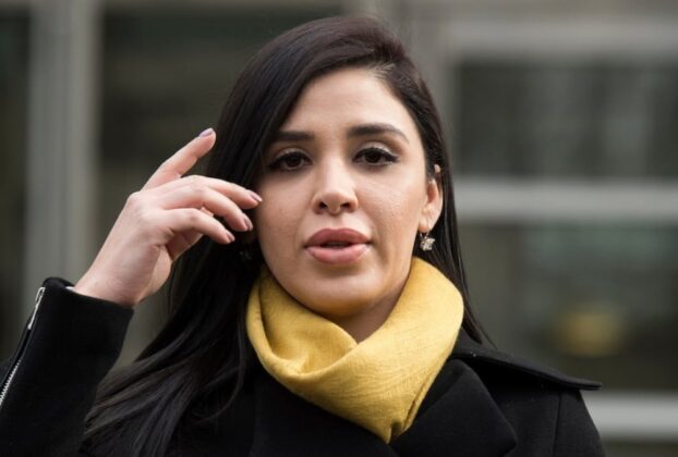 Emma Coronel ha anunciado el final de su libertad condicional, lo que marca un nuevo capítulo en su vida.