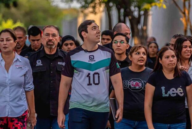 El Gobierno de Apodaca impulsa una nueva calle para mejorar la movilidad y facilitar traslados en la localidad.